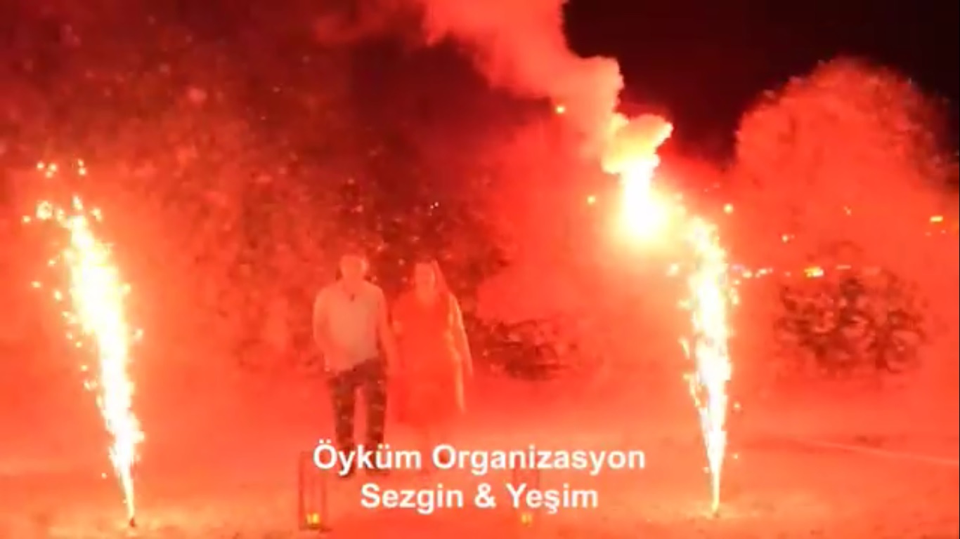 Yeşim ve Sezgin Evlenme Teklifi
